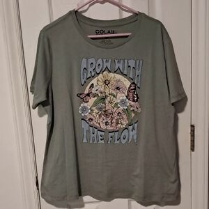 Green Graphic Tee - 'Grow With The Flow'